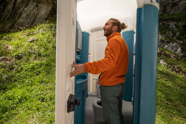 Best Portable bathroom rental  in Downers Grove, IL